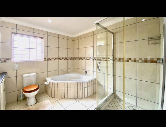 3 BEDROOM HOUSE FOR SALE IN PORT OWEN